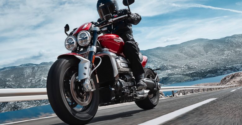 Triumph Rocket 3 R и Rocket 3 GT 2020