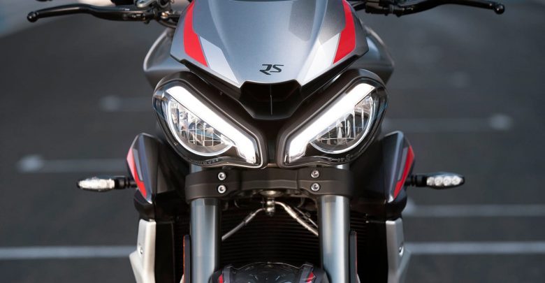 Представлен обновленный Triumph Street Triple RS 2020