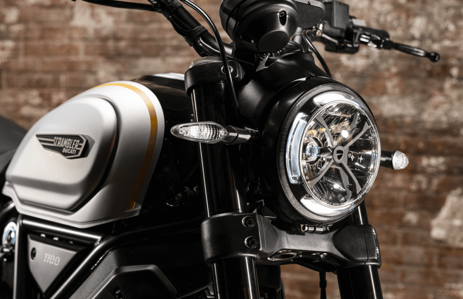 Ducati Scrambler 1100 Tribute Pro. Ducati Scrambler 1100 Sport Pro. Мотоцикл Ducati Scrambler 1100 Pro Dark.