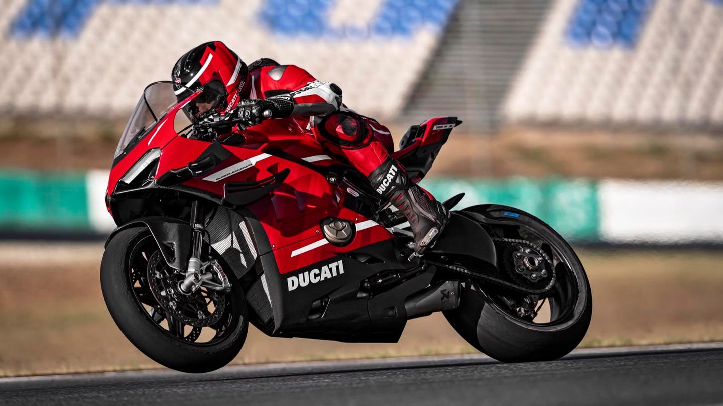 Ducati мотоциклист