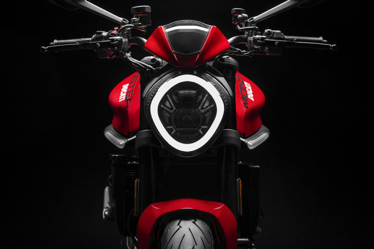 Ducati monster 2021 bluetooth не видит