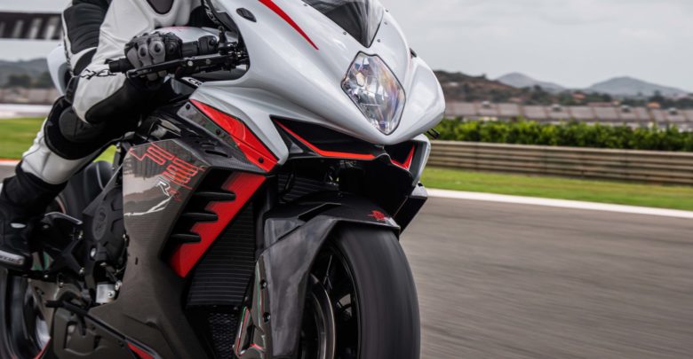 Обновленный спортбайк MV Agusta F3 RR 2022