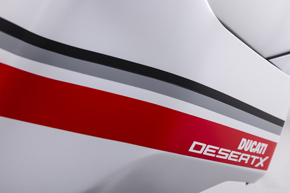 Ducati DESERT X 2022