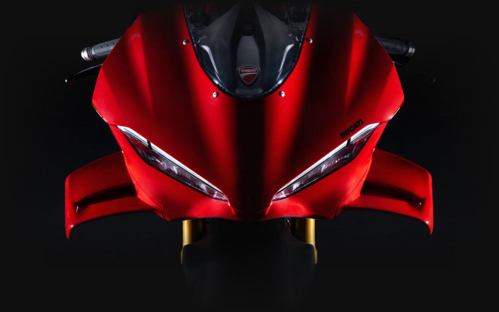 Ducati Panigale V4 и V4S 2025