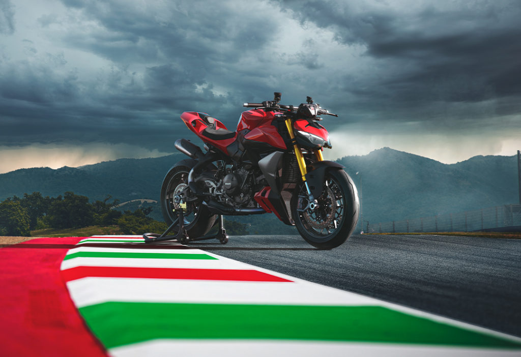 Ducati Streetfighter V2 и V2S 890 2025